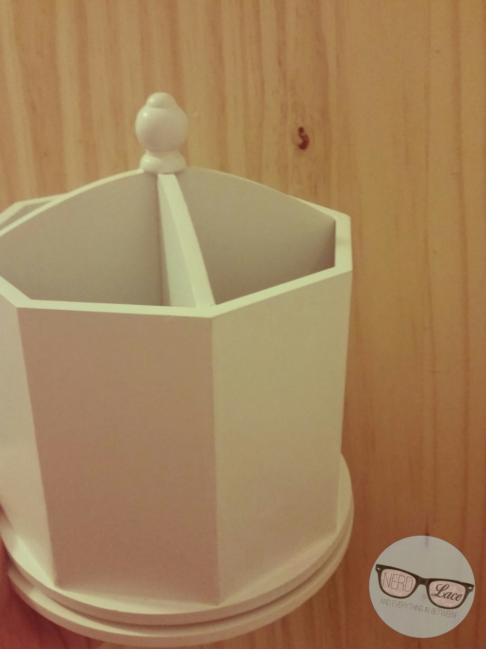 Dee's Makeup Brush Holder.jpg image