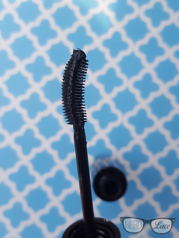 NYX Pin-Up Tease Mascara 2