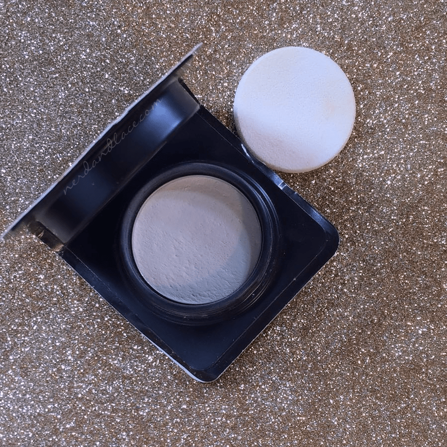 bye-bye-pores-pressed-powder-3