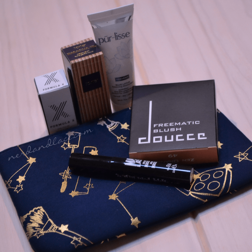 november-2016-ipsy-glam-bag-dee