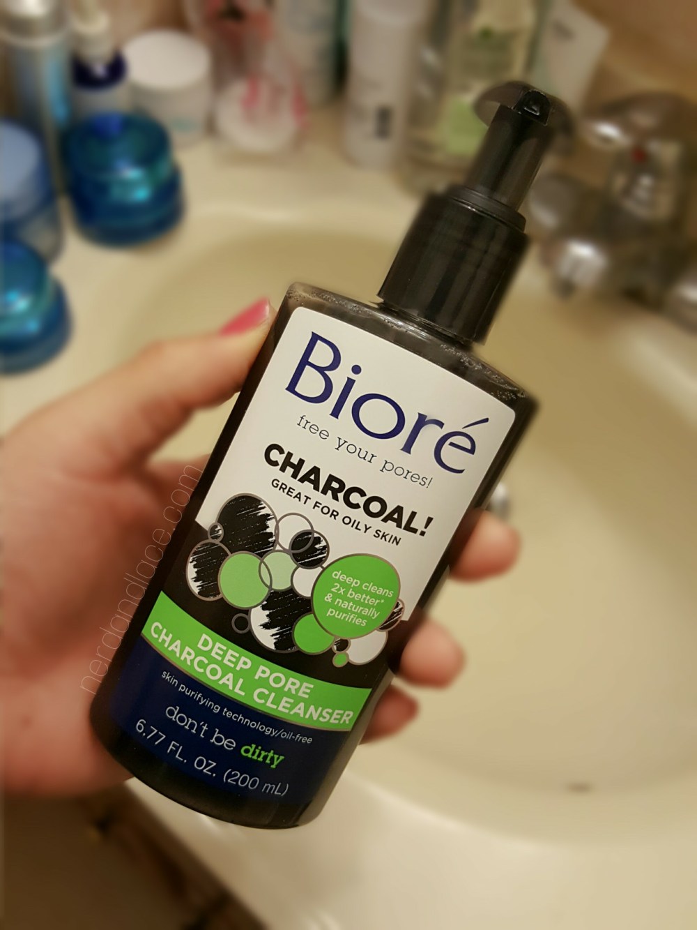 biore-charcoal-wash