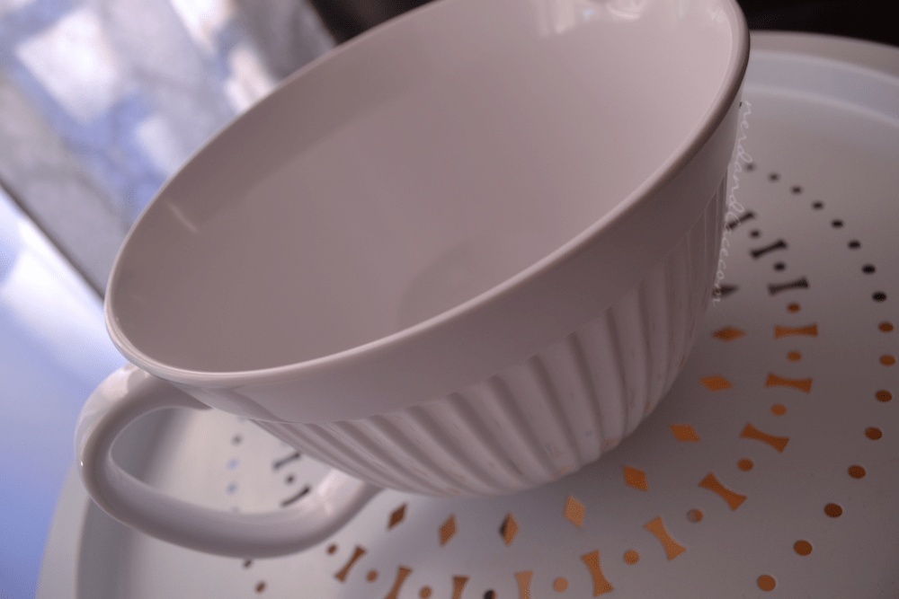 cynthia-rowley-mixing-bowl