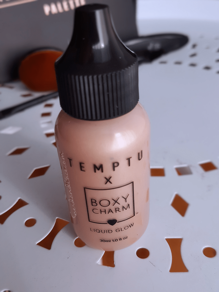 Boxy Charm May 2017 - Tempu